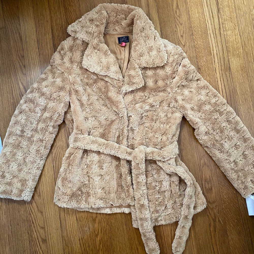 UBU teddy coat